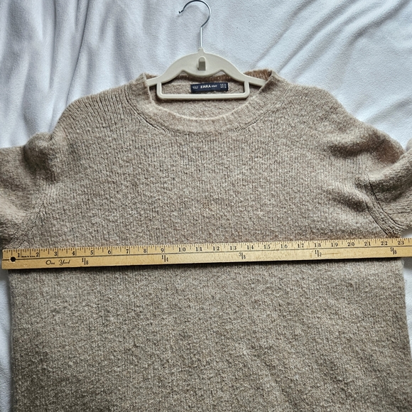 Zara Cozy Tan Crew Neck Sweater - Picture 4 of 6